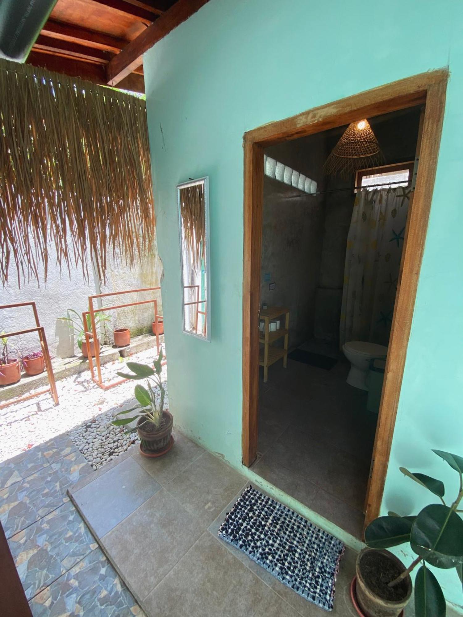 Secret Spot Surf And Stay Kuta  Esterno foto