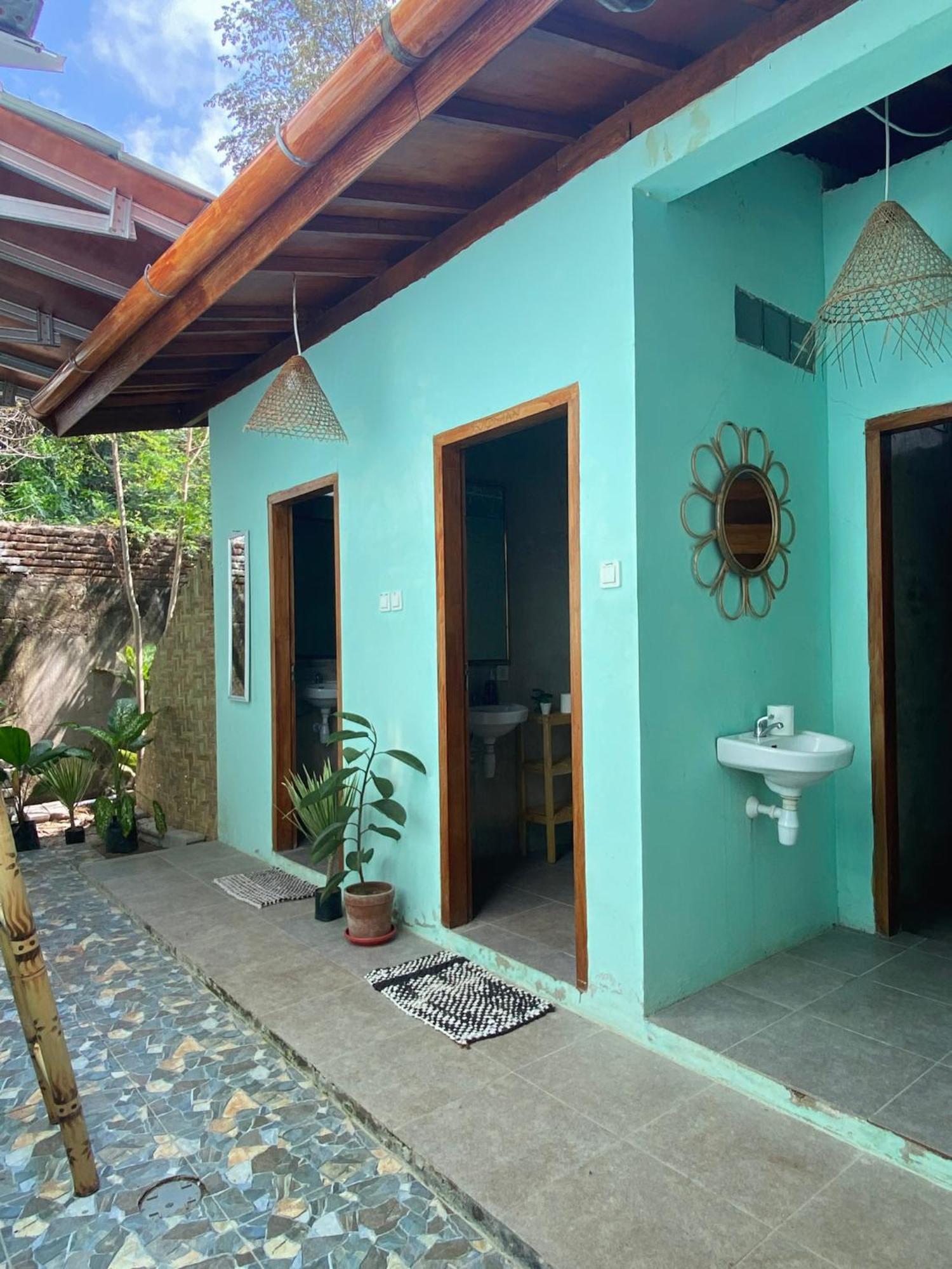 Secret Spot Surf And Stay Kuta  Esterno foto